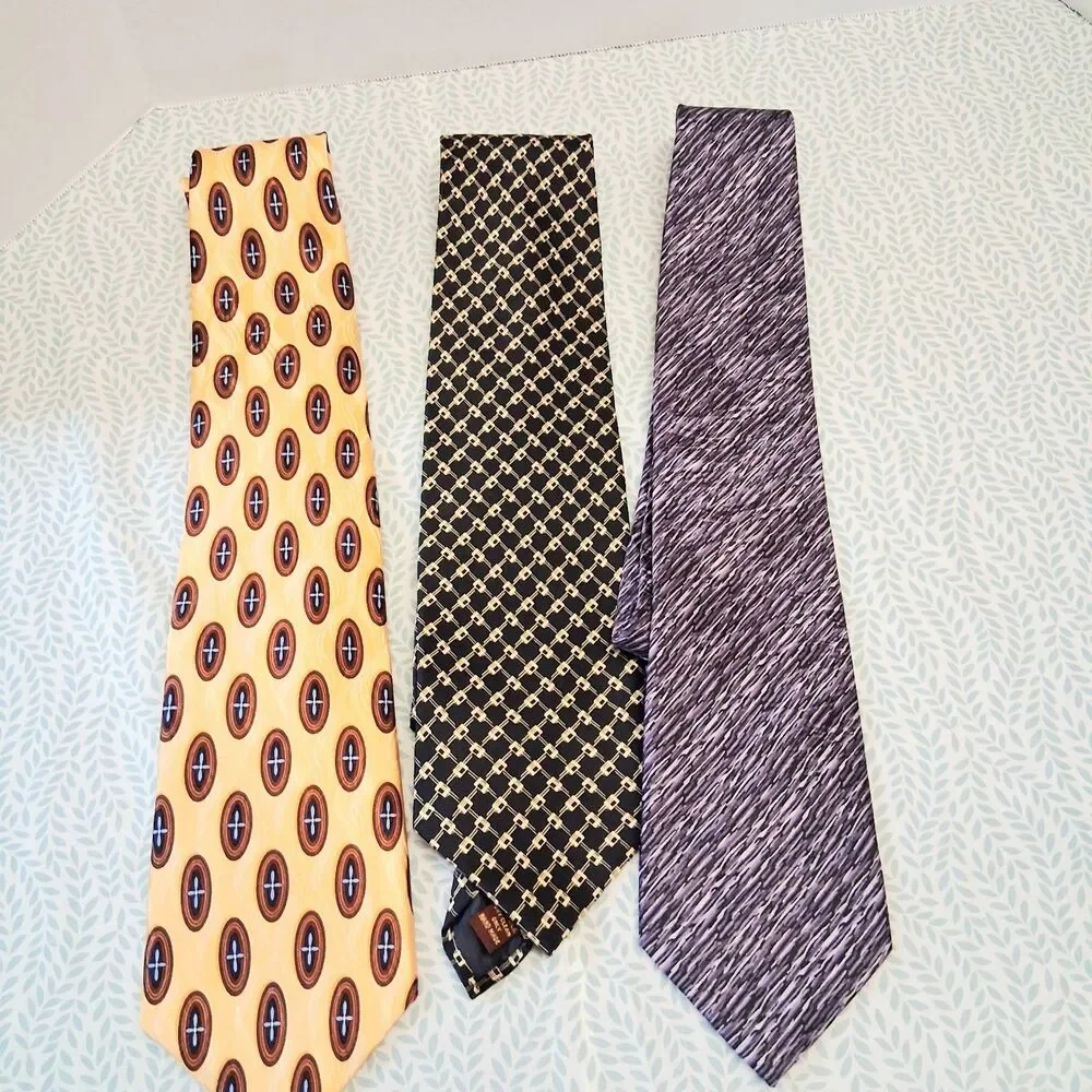 J.Z. Richards Umberto Bossi Museum Artifacts Men's Silk Tie Lot 3 Geometric EUC